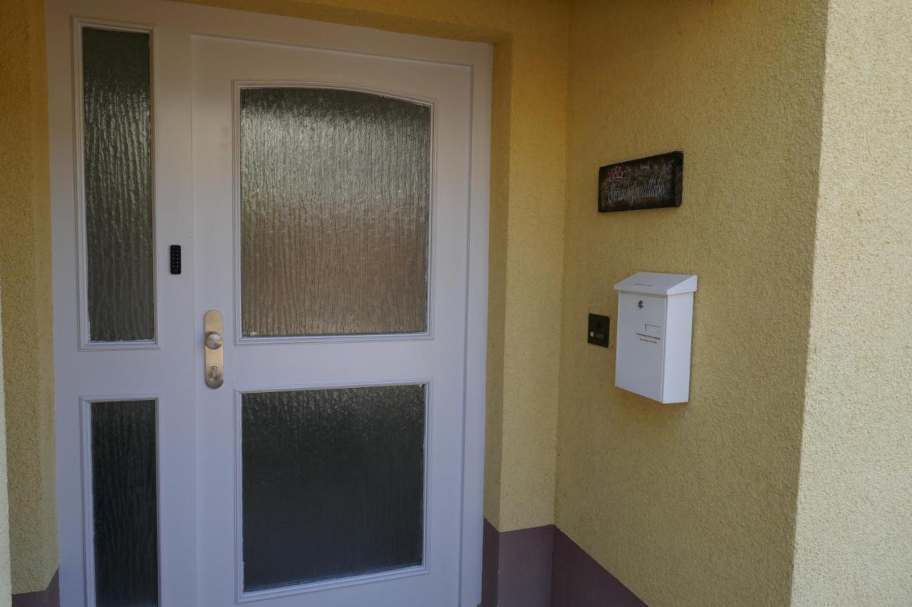 2 Zi - Fewo Schwarzwaldliebe Im Hexental, Terrasse Bollschweil Exterior foto